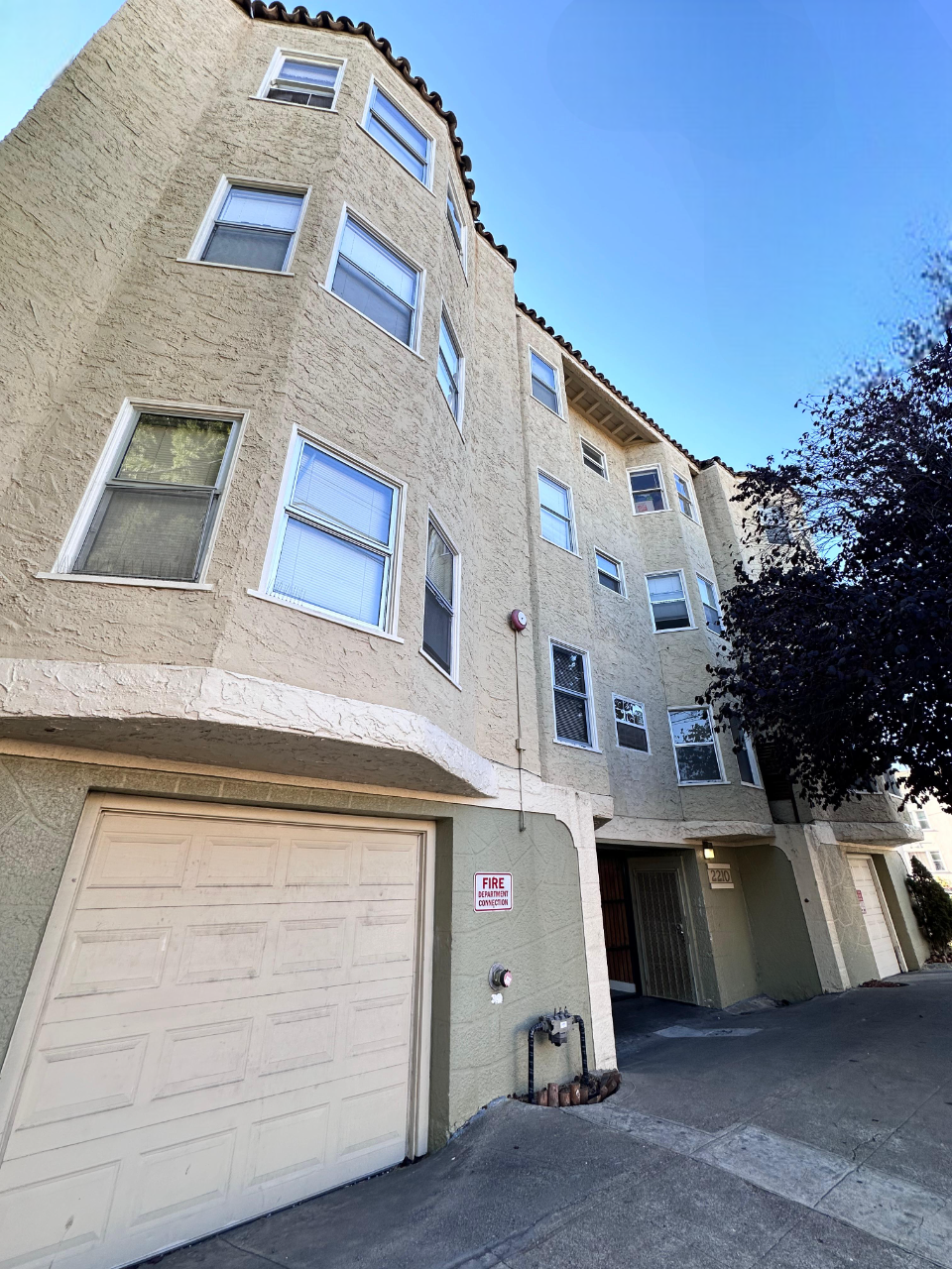 Ox  building photo  3  photoroom  1 